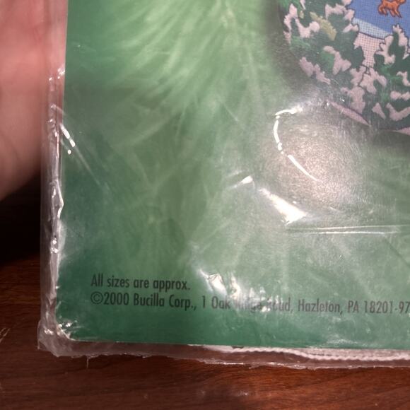 Bucilla Crewel Christmas Holiday Scenes 18” Stocking 84302 New Unopened NOS 2000 - Picture 4 of 8